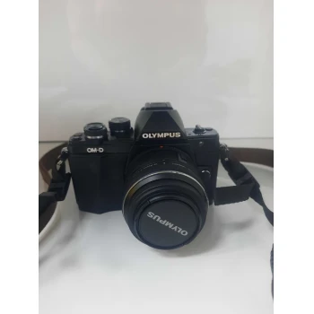 Aparat foto Olympus E-M10Mark II