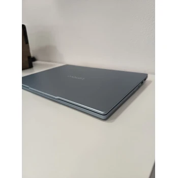 Laptop Lenovo IdeaPad Slim 5 WUXGA R7-7735HS 16 GB RAM 512 GB SSD