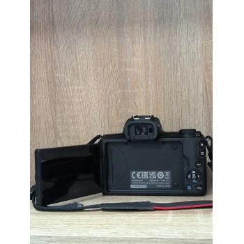 Aparat foto Mirrorless Canon EOS M50 Mark II