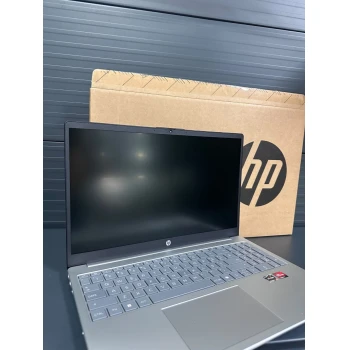 Laptop HP 15-FC0046NQ