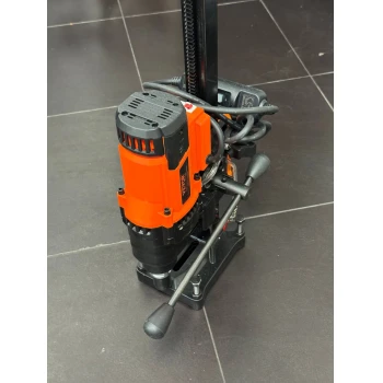 Mașină de găurit cu carotă diamantată VEVOR 3200W 750RPM