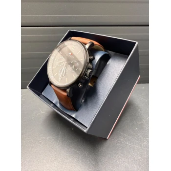 Ceas Tommy Hilfiger B0FC65PHG7