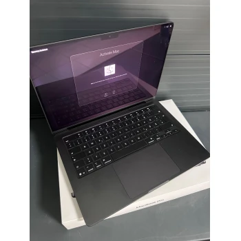 Laptop MacBook Pro 14 inch M5 16 GB RAM 1 TB SSD