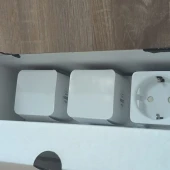 Priză inteligentă Philips Hue, albă, 3 bucăți