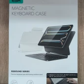 Husă magnetică ESR Rebound