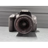Aparat foto Canon EOS 700D