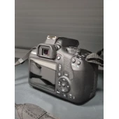 Aparat Foto Canon EOS 2000D DSLR